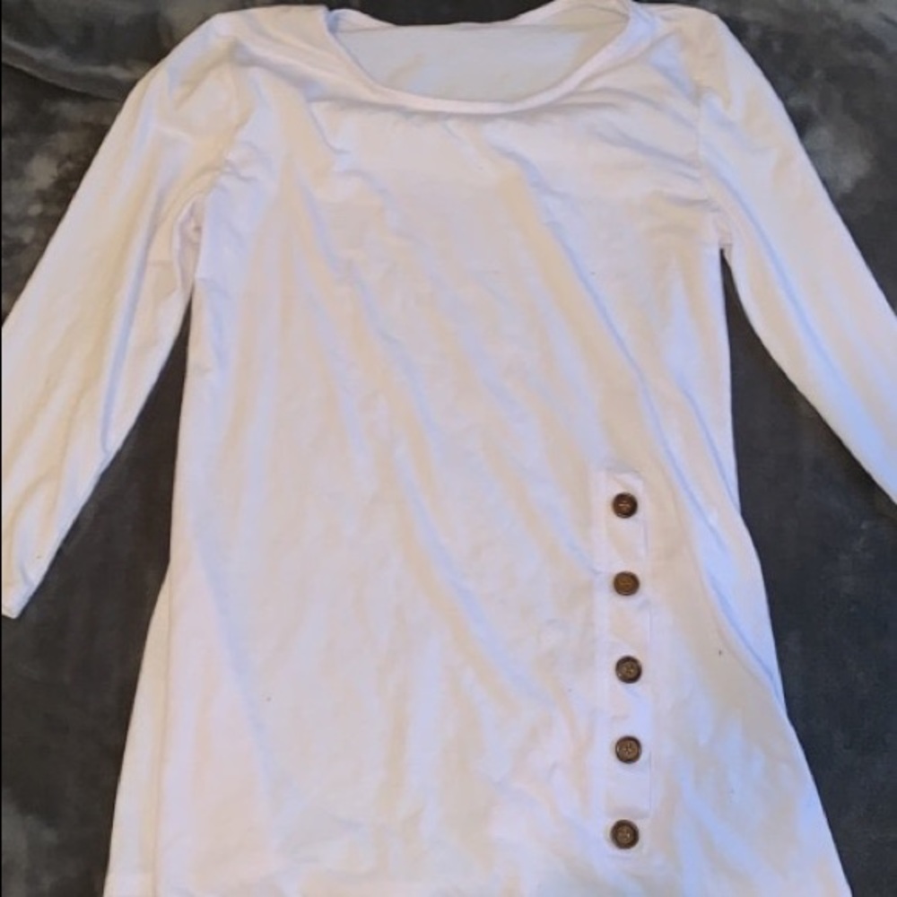 Long sleeve long shirt